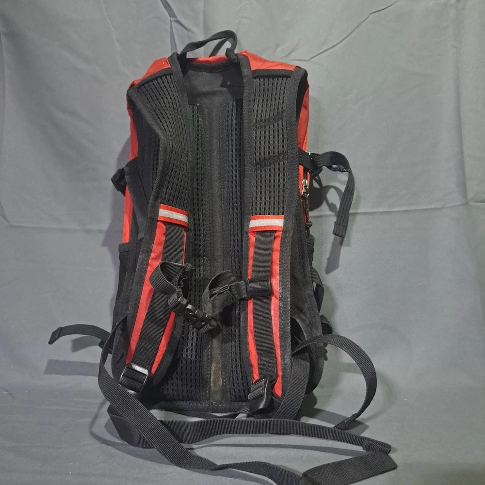 Everfun Red Hiking‎ Backpack Hydration Ready Outdoor Daypack Ripstop Mesh 18L